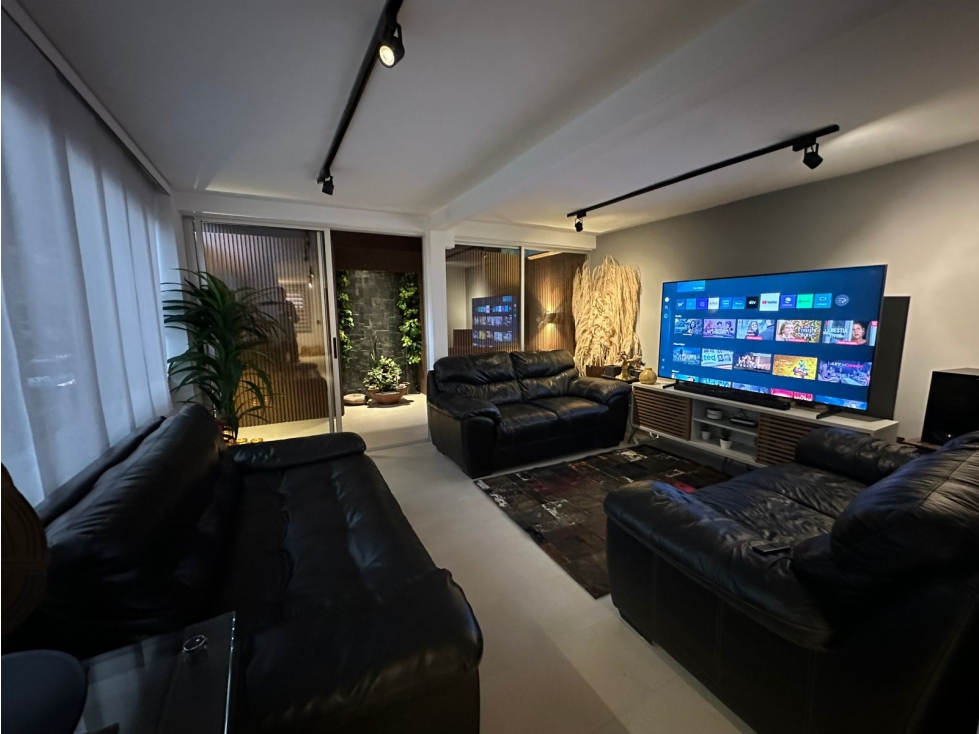 Venta de Casa 200m2 Urbanización Cerrada en Suramérica, Itagüí — foto 3