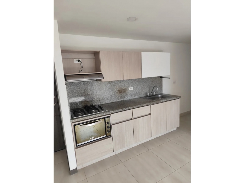 Venta de Apartamento en Sabaneta-Calle larga ZONA PLANA