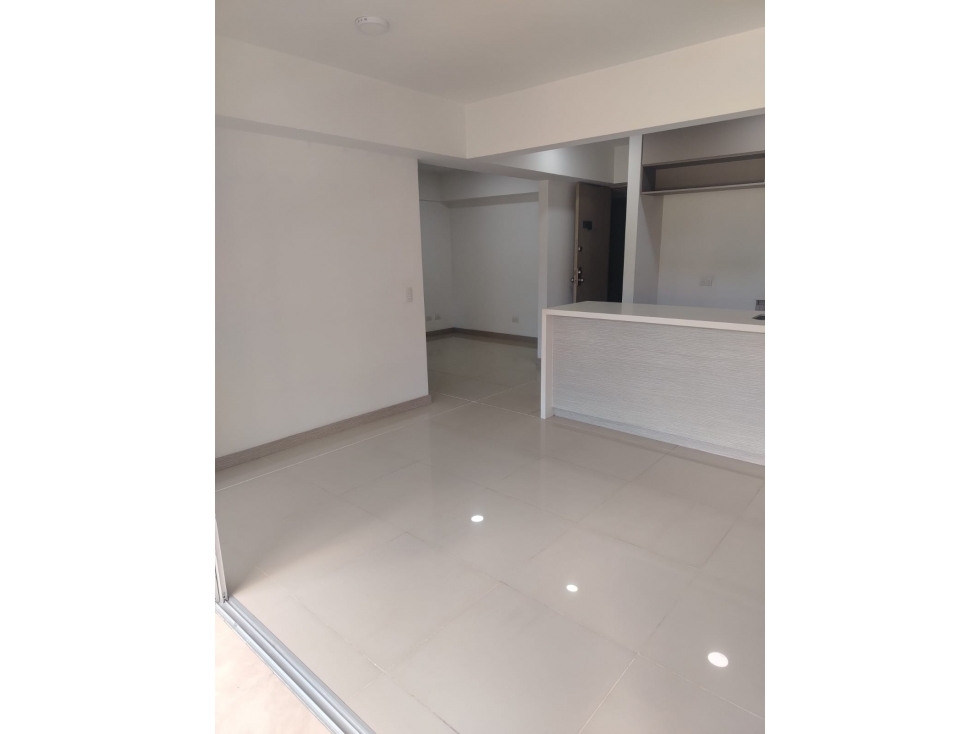 VENTA DE MODERNO APARTAMENTO EN SABANETA, PAN DE AZÚCAR — foto 2