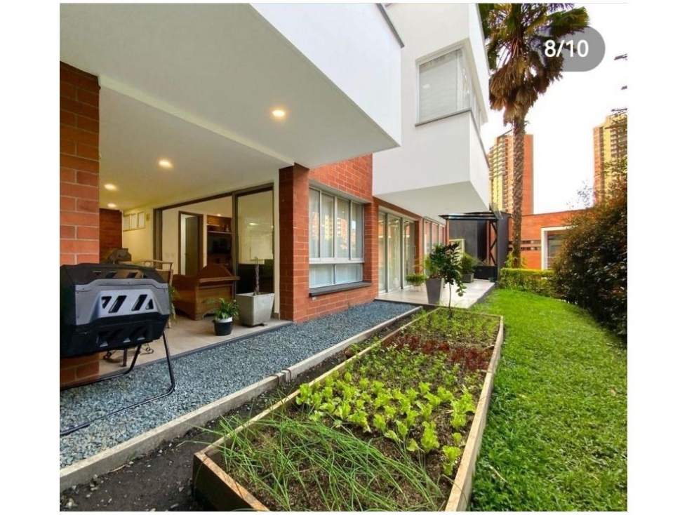VENTA HERMOSA CASA EN VENTA LOMA SAN REMO, SABANETA — foto 2