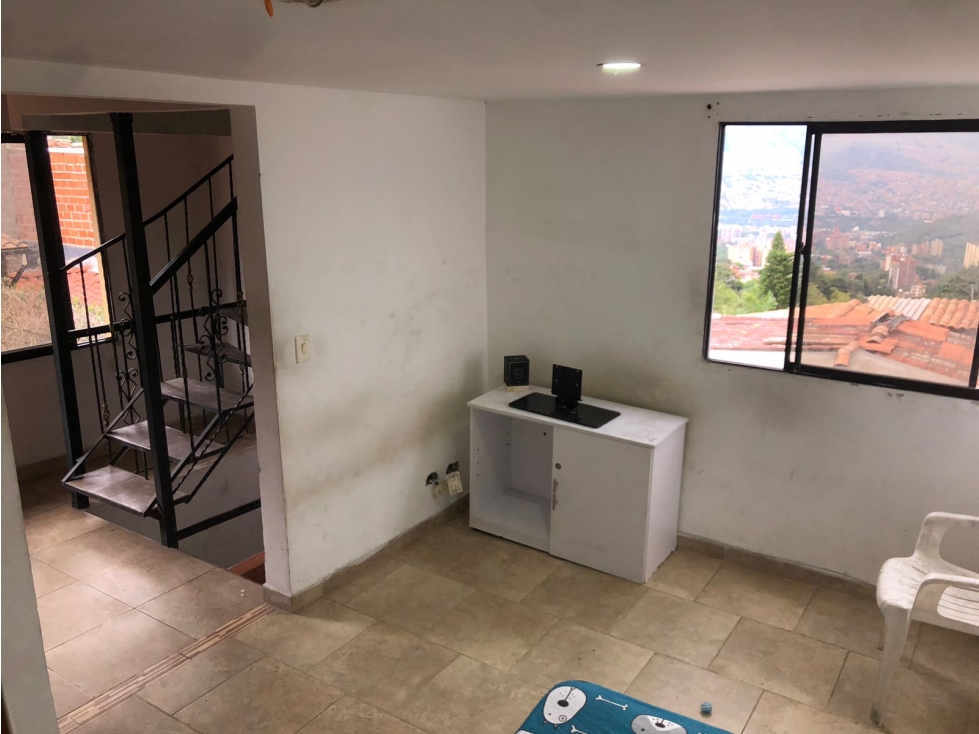Se vende Casa Robledo Pajarito 94 m² 4 habitaciones terraza amplia — foto 4
