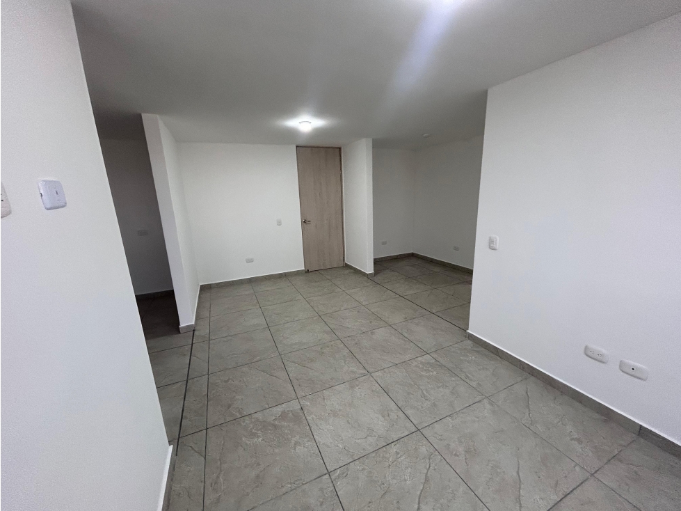 VENTA DE APARTAMENTO EN RIONEGRO CON ALTA PROYECCIÓN DE VALORIZACIÓN — foto 2