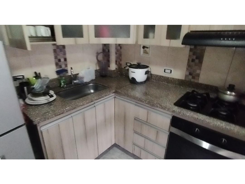 VENTA DE CASA CON AIRE EN MEDELLÍN SECTOR MANRIQUE SANTA INÉS — foto 4