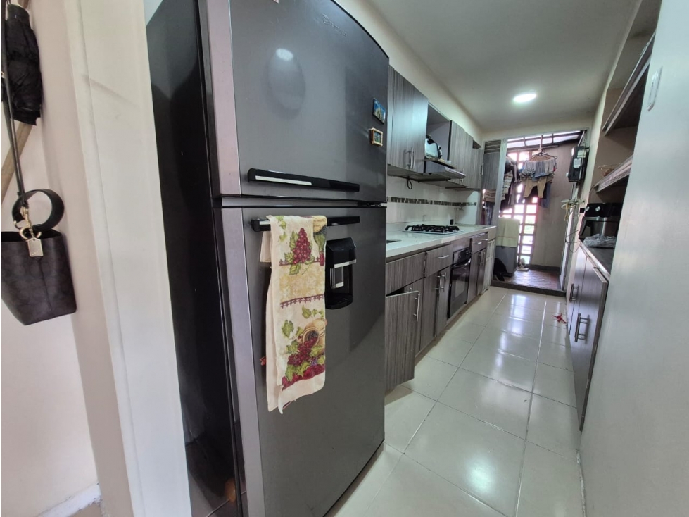 Venta apartamento 82m2 parqueadero en Suramérica PRECIO OPORTUNIDAD — foto 2