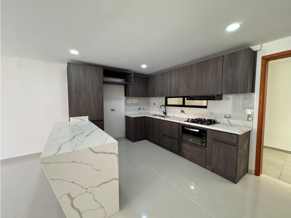 Venta de casa en el Retiro 220 mts — foto 4