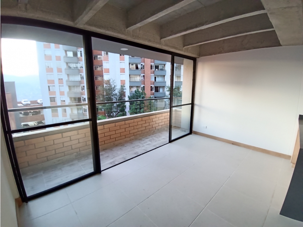Se Vende apartamento en loma del Indio, Medellin PARA ESTRENAR — foto 2