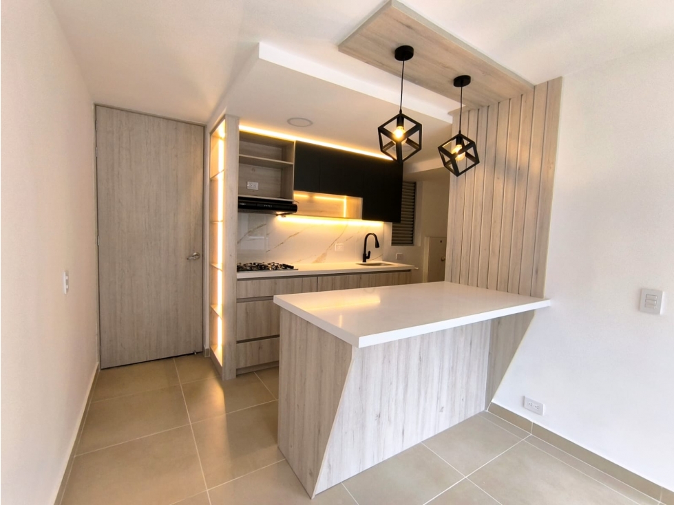 Venta Apartamento La Estrella, 55mt2, Parqueaderos comunes