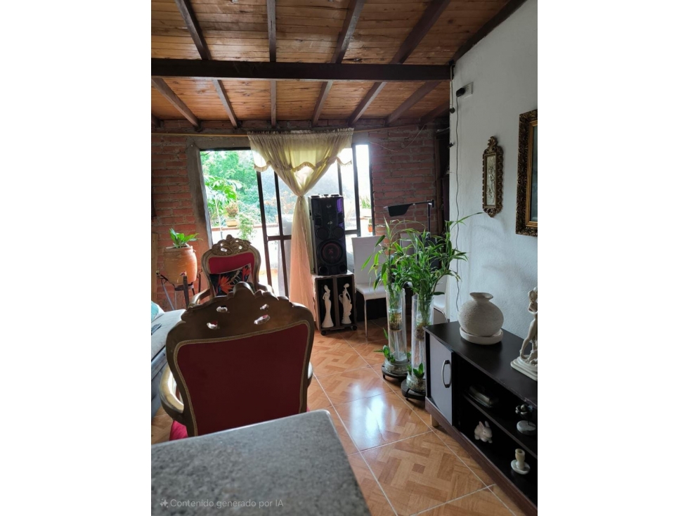 Se Vende Casa En El Poblado Sector El Hoyo 3 Pisos (SOLO CONTADO) — foto 3