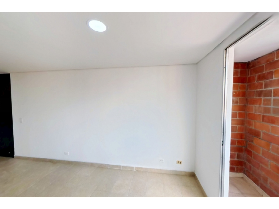 APARTAMENTO DE 77m2 EN VENTA EN LOS COLORES - MEDELLIN — foto 2