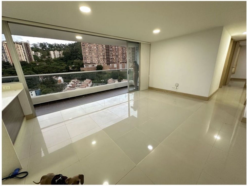 VENTA DE APARTAMENTO MEDELLÍN SECTOR LOMA DEL INDIO