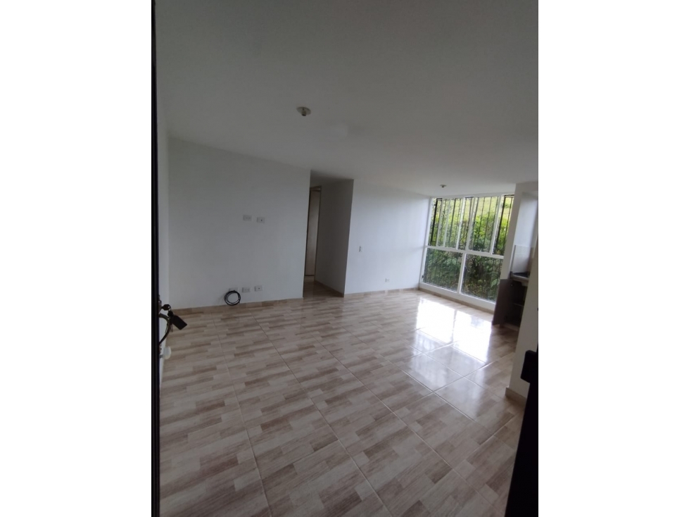 Apartamento de 50 m² con 3 Habitaciones en La Raya, La Estrella — foto 5