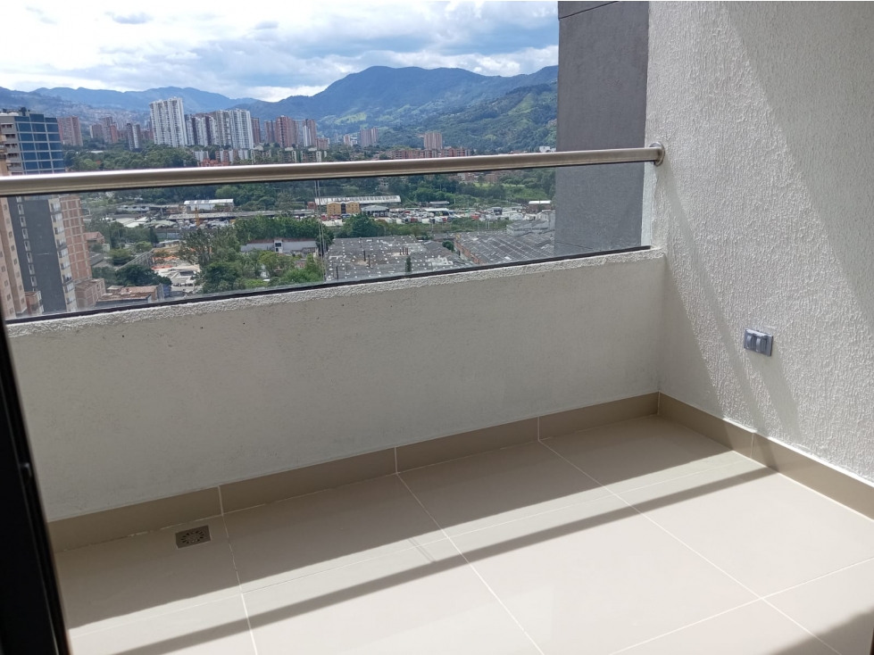 APARTAMENTO DE 67.5m2 EN VENTA EN SABANETA - RENTAS CORTAS — foto 2