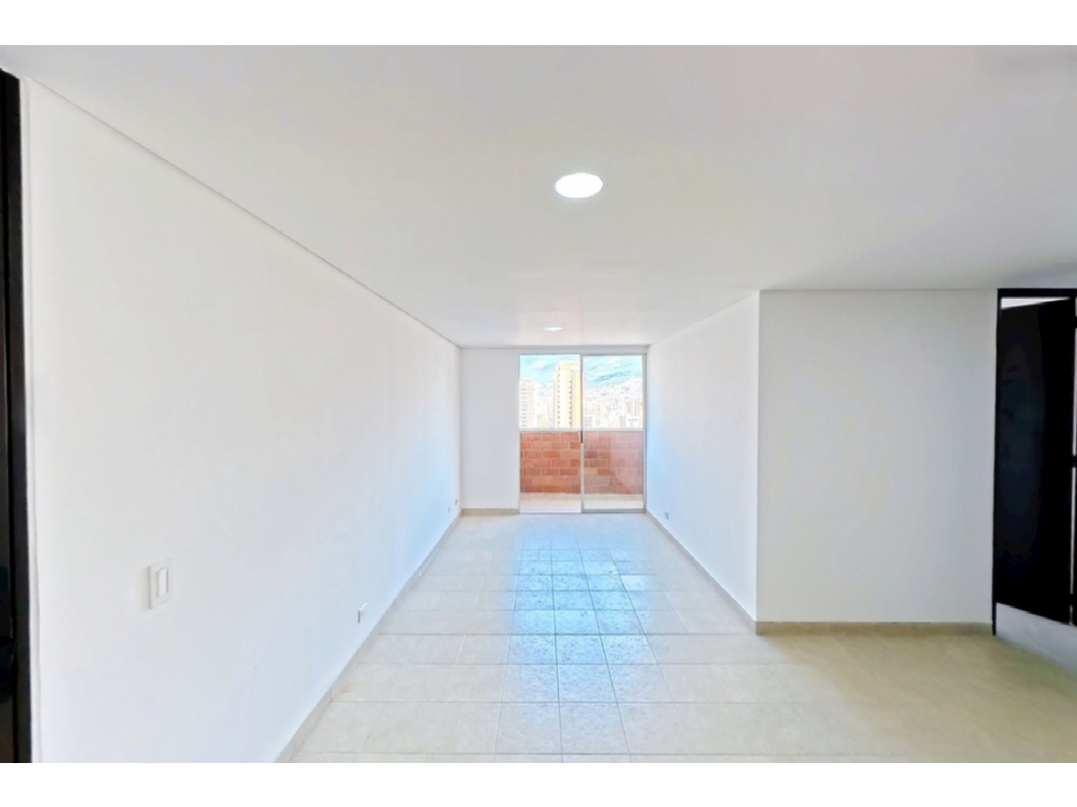 APARTAMENTO DE 77m2 EN VENTA EN LOS COLORES - MEDELLIN — foto 3