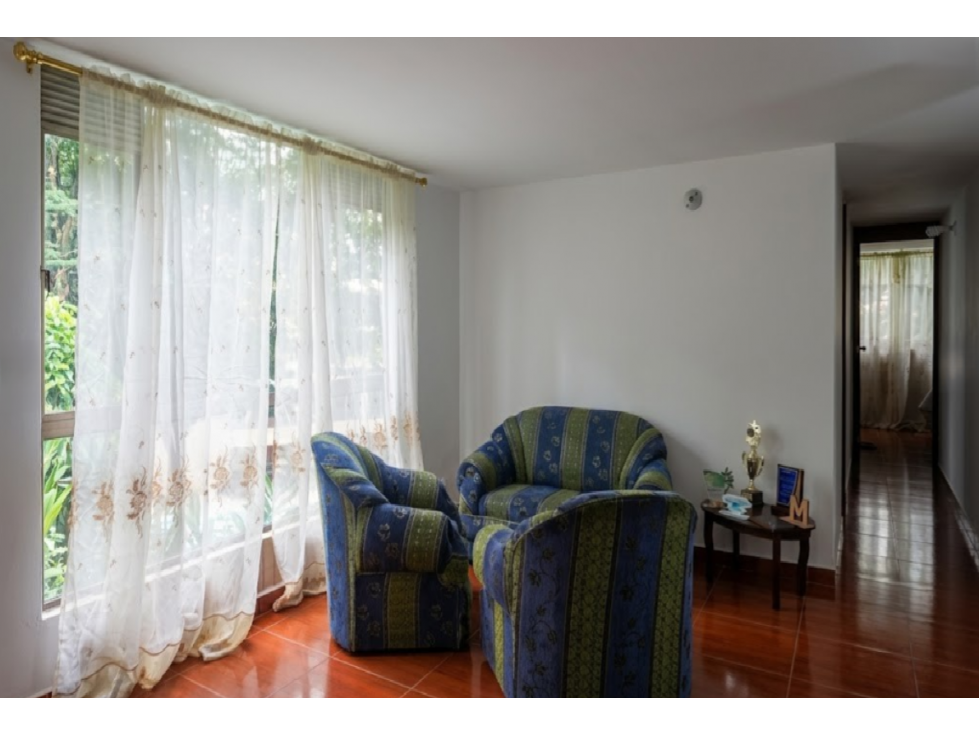 APARTAMENTO DE 71m2 EN VENTA EN BELLO - VALADARES