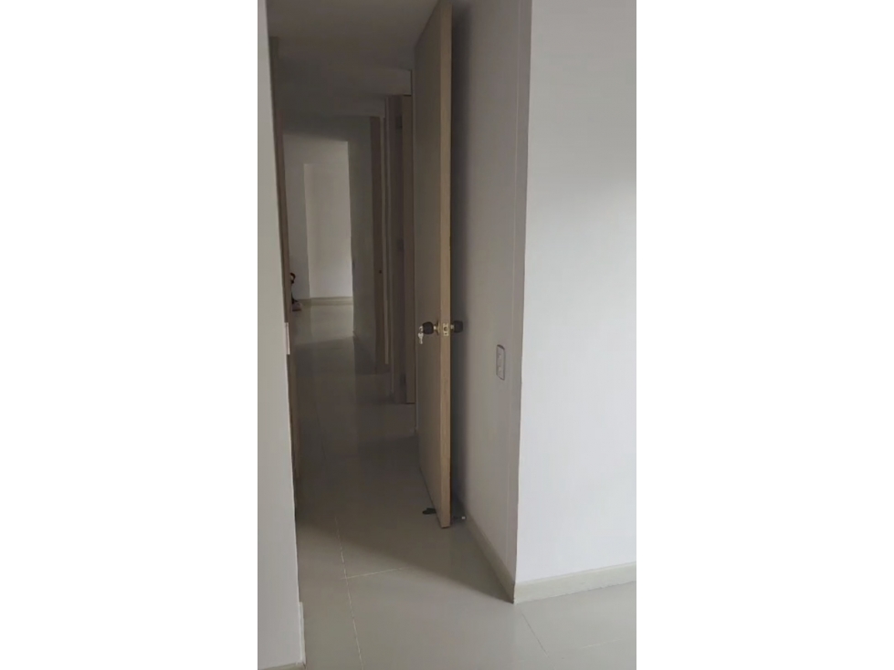 VENTA DE APARTAMENTO EN SABANETA - CALLE NUEVA — foto 4