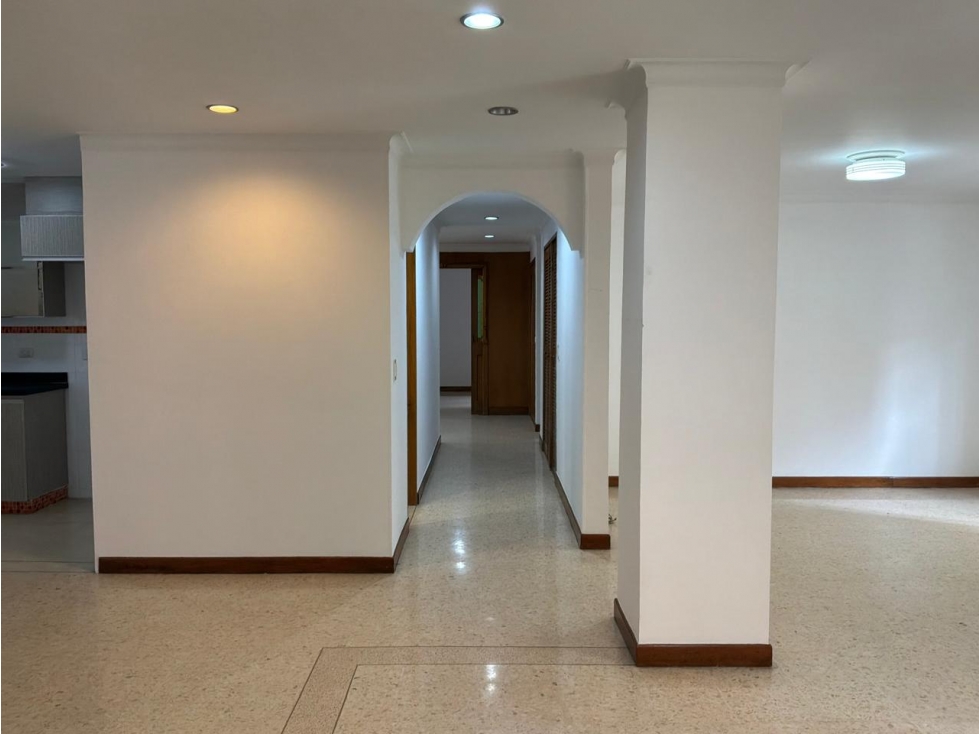 Venta Apartamento - Laureles Central - Cerca al Colegio Bethlemitas — foto 5