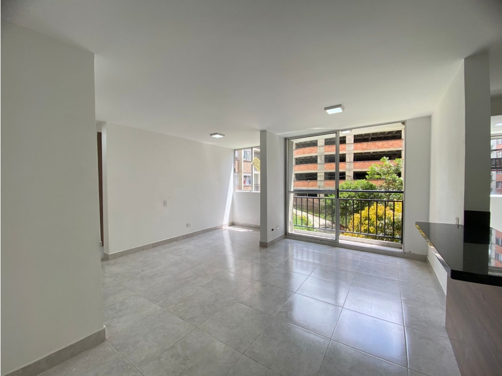 VENTA DE APARTAMENTO CON PARQUEADERO EN SABANETA - LA DOCTORA