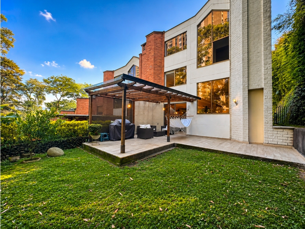 Venta de casa en los balsos 327 mts, El poblado