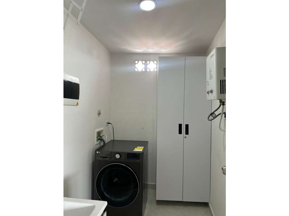 VENDO APARTAMENTO CON LICENCIA DE RENTAS EN SABANETA-PARQUE — foto 4