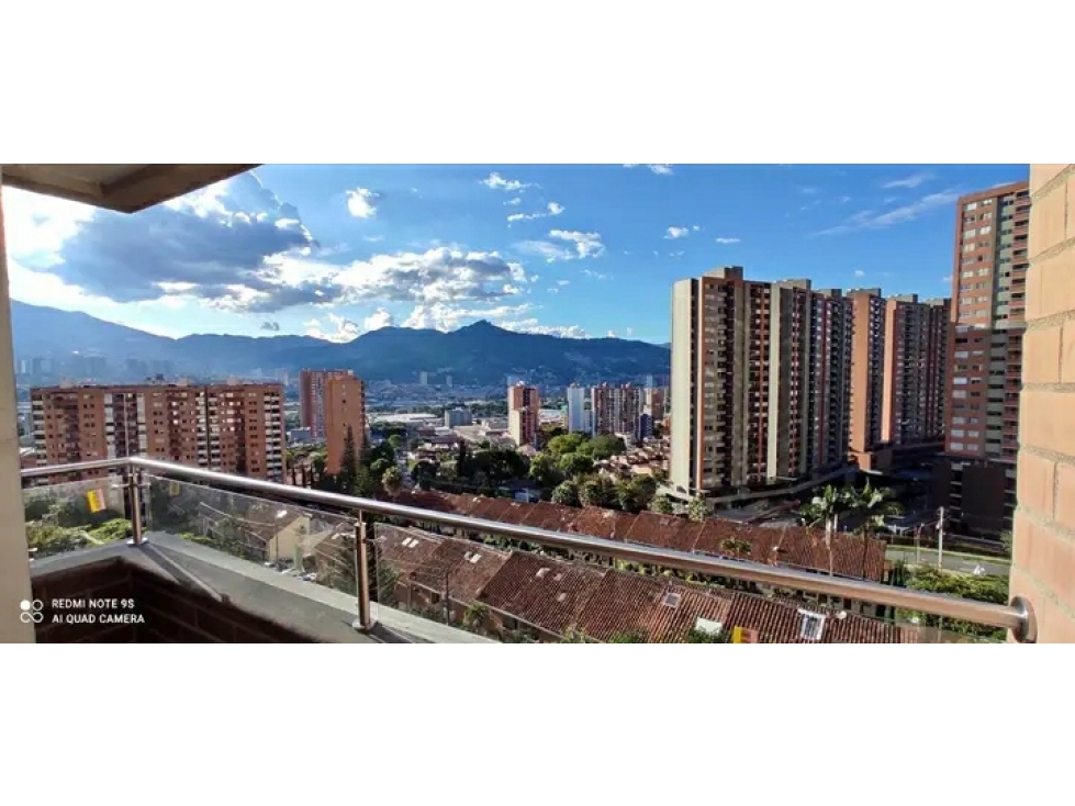 VENTA DE APARTAMENTO DE 77 m2 EN SABANETA - ASDESILLAS