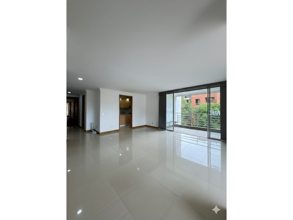 Apartamento en Venta Laureles Corazón x Av. Nutibara / PyA.RV — foto 3