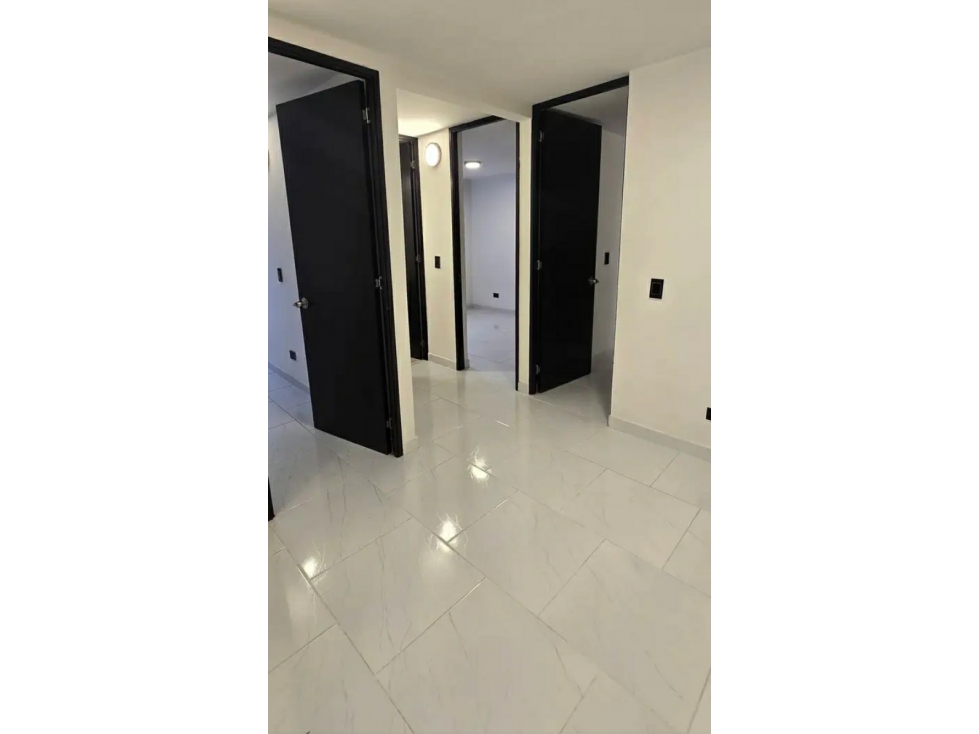 APARTAMENTO DE 84m2 EN VENTA EN LA LOMA DE LOS BERNAL - MEDELLIN — foto 6
