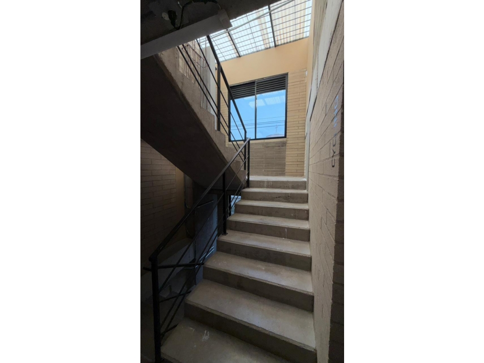 bodega a la venta, sector santa fe guayabal, Medellín — foto 4