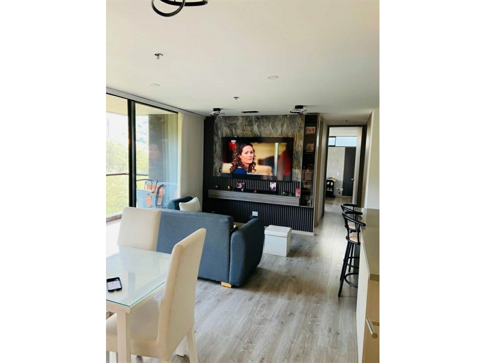 APARTAMENTO EN VENTA EN POBLADO - VIA LAS PLAMAS - MEDELLIN — foto 5