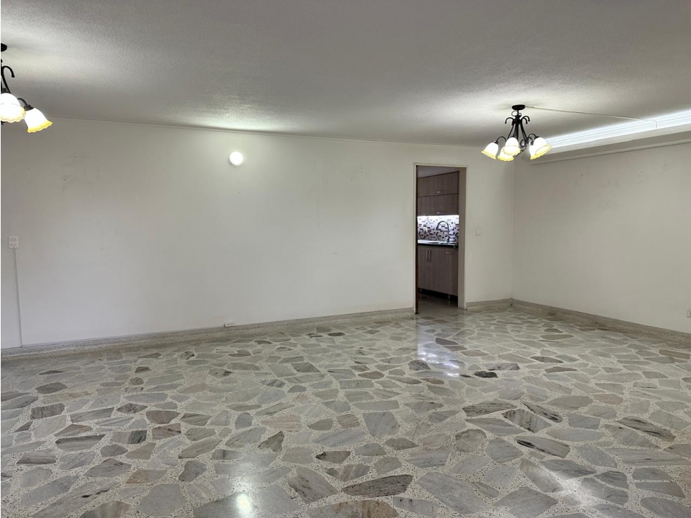 Venta apartamento Laureles - 6