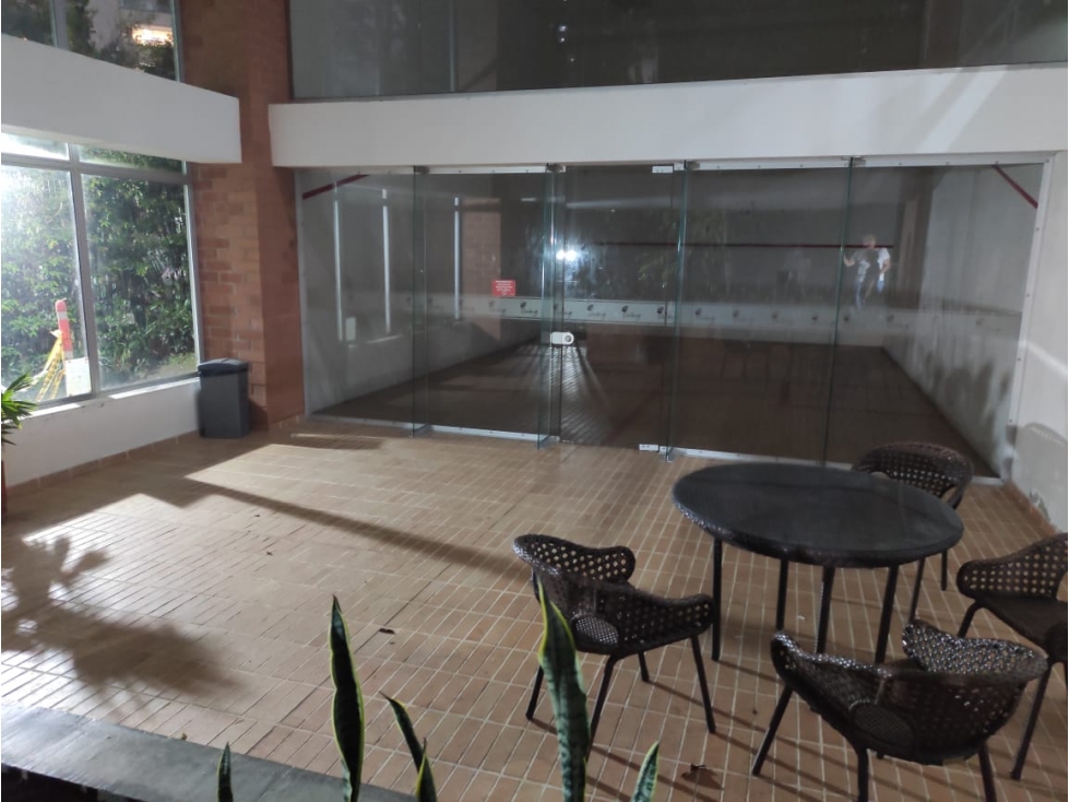 Venta de apartamento en Sabaneta-tres esquinas ZONA PLANA - 4