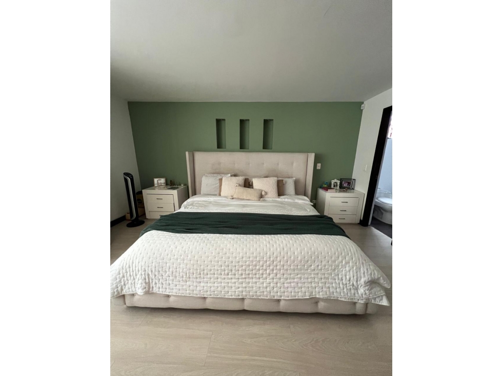 VENTA DE APARTAMENTO EN EL POBLADO SECTOR EL TESORO — foto 4