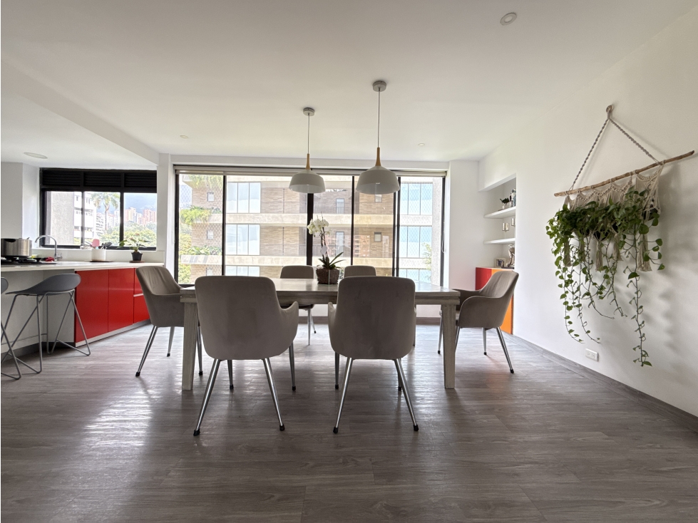 VENTA APARTAMENTO DE GRAN FORMATO CERCA A LA AVENIDA DEL POBLADO — foto 4