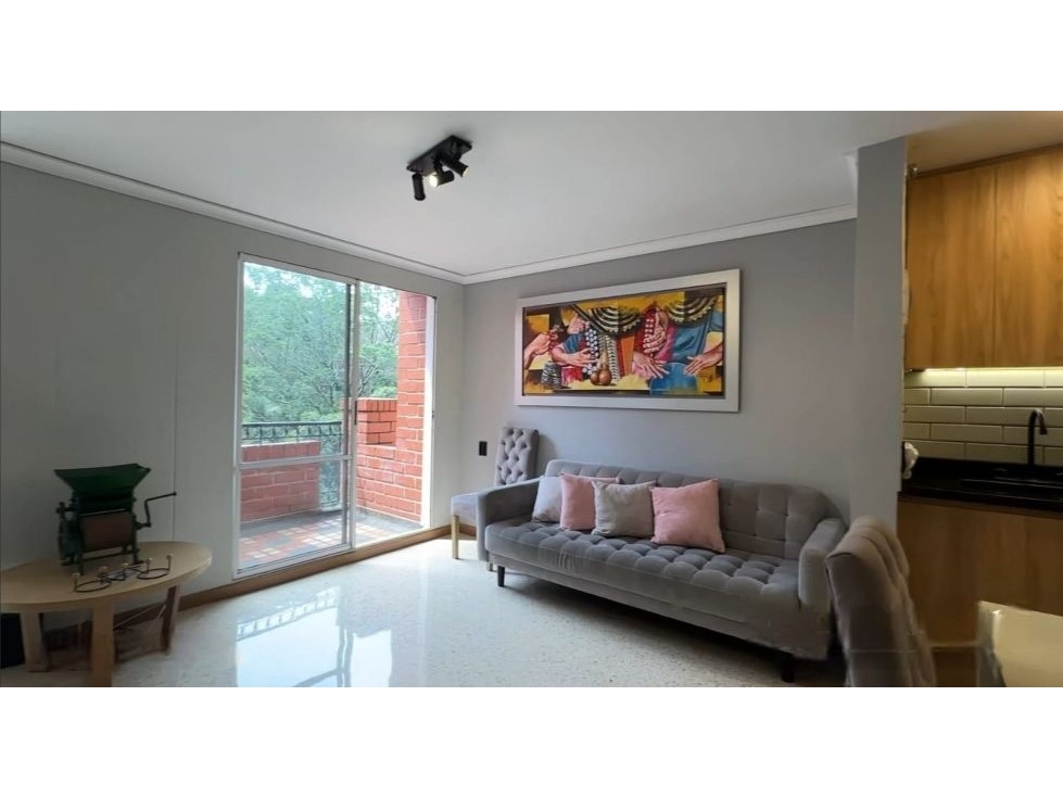 VENTA DE APARTAMENTO DÚPLEX EN LAURELES SECTOR CONQUISTADORES
