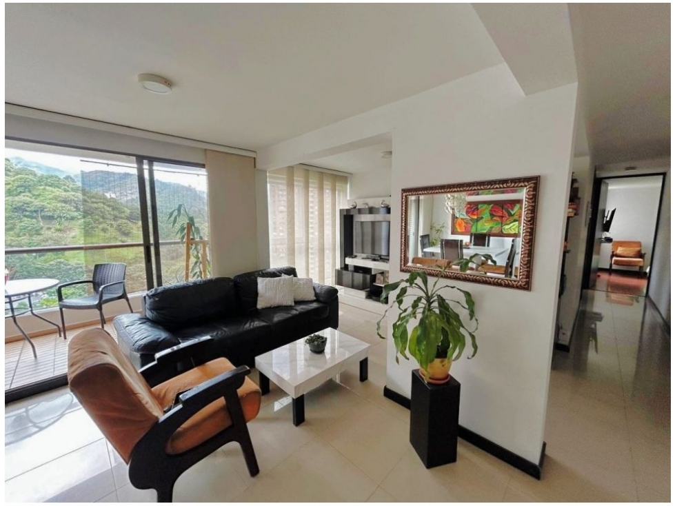 Venta de apartamento 95m2 en unidad cerrada Loma de los Bernal — foto 6