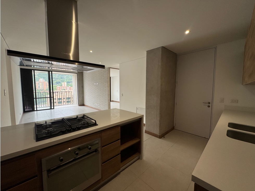 Venta de apartamento en Ciudad del Rio 94 mts, El poblado — foto 2