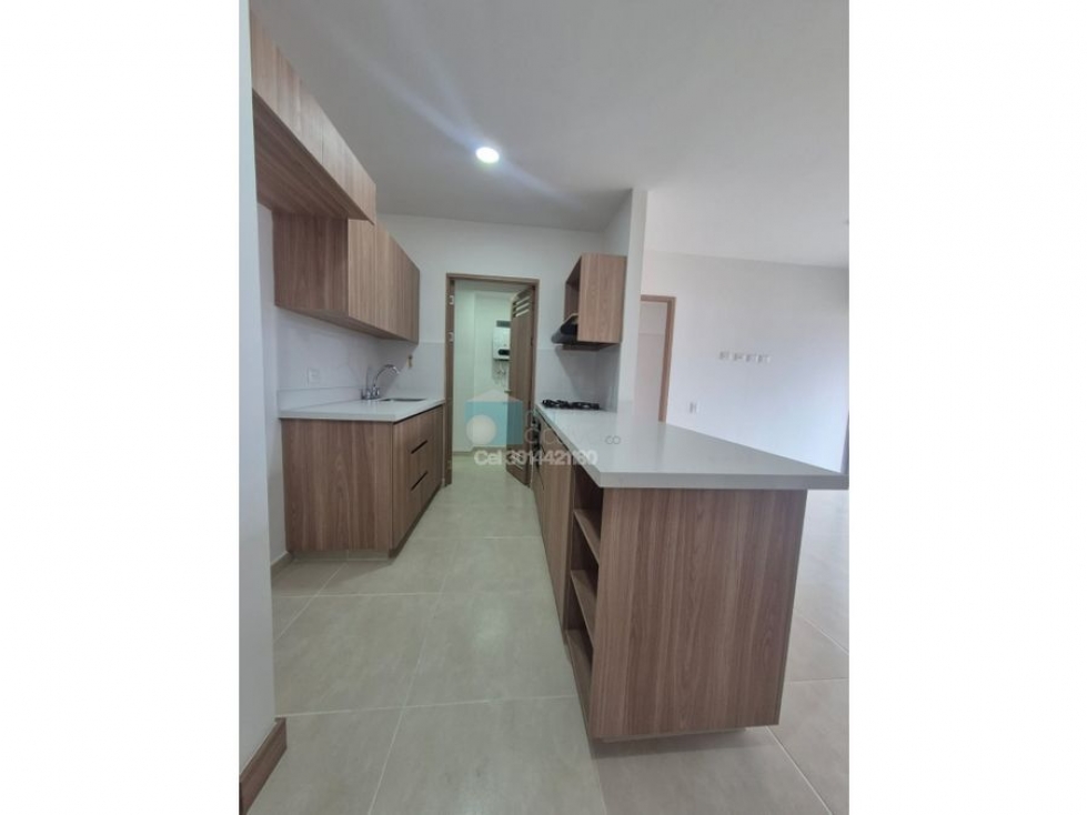 VENTA DE APARTAMENTO EN LA ESTRELLA URBANIZACION COSTA AZUL — foto 3