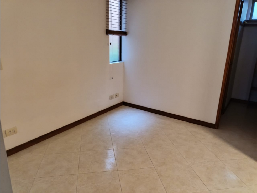 VENTA APARTAMENTO EN CONQUISTADORES, MEDELLIN — foto 5