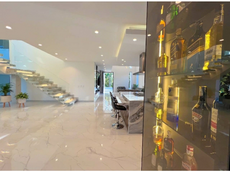 CASA CAMPESTRE CON LOTE DE 2.600m2 EN VENTA EN RIONEGRO - ANTIOQUIA — foto 5