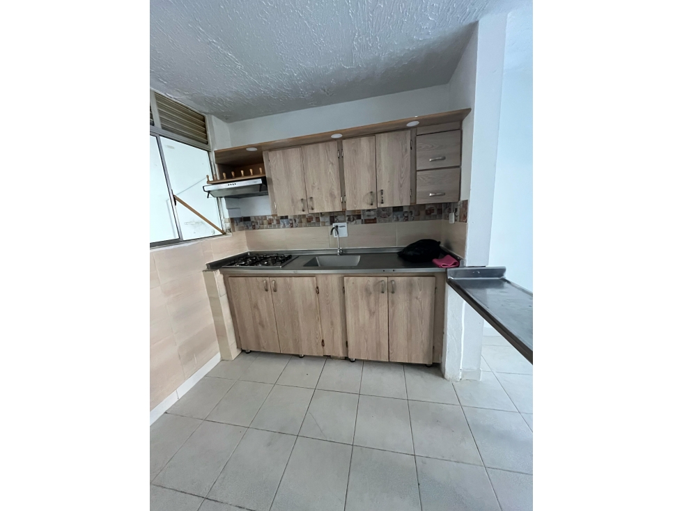 VENTA DE CASA PRIMER PISO EN SAN ANTONIO DE PRADO SECTOR BARICHARA — foto 3