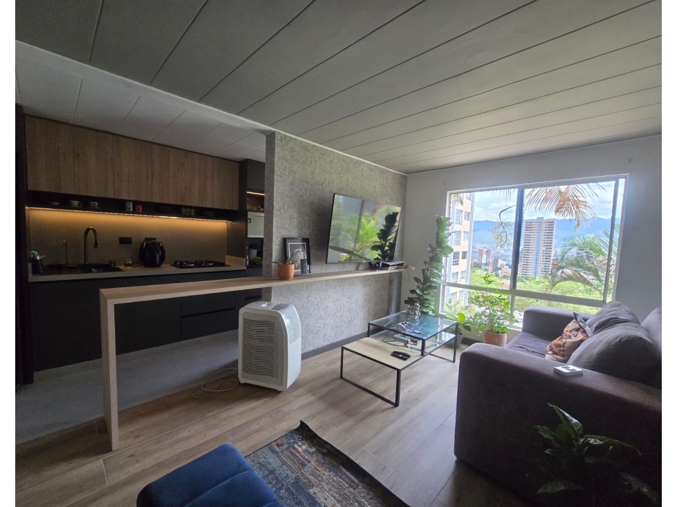 Se Vende Apartamento Amoblado Sector El Tesoro en El Poblado 79 mts