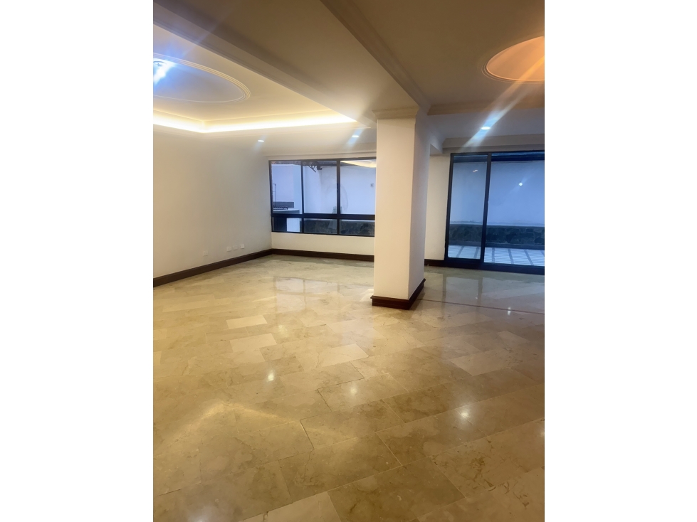VENTA DE APARTAMENTO EN EL POBLADO SECTOR VIZCAYA — foto 2