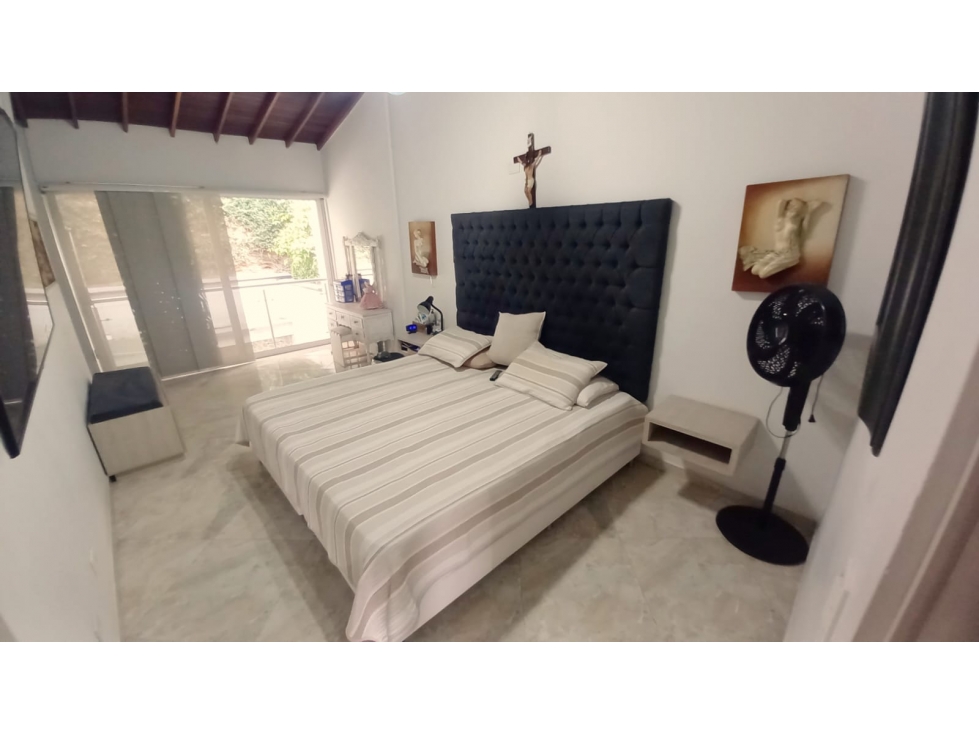 Se Vende Casa Unifamiliar en Loma de los bernal, Medellín — foto 3