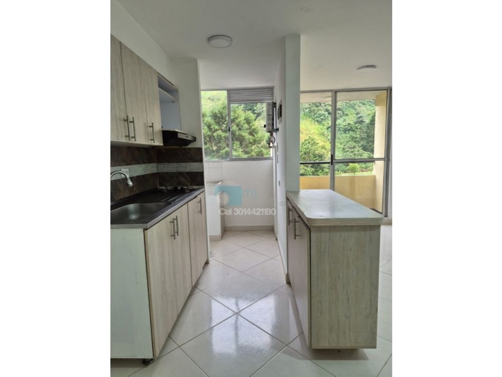 VENTA APARTAMENTO EN LA ESTRELLA, URBANIZACION FELICITY — foto 3