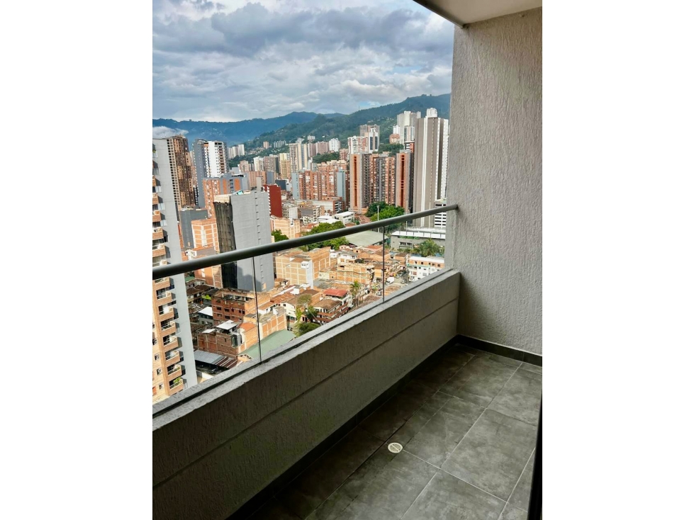 VENTA DE APARTAMENTO EN SABANETA SECTOR ANCON SUR — foto 3