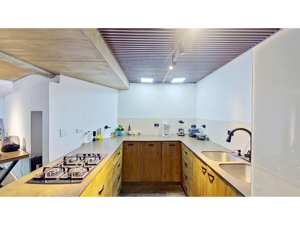 VENTA APARTAMENTO EN EL POBLADO CASTROPOL 87M2 PARQUEADERO Y ÚTIL — foto 5