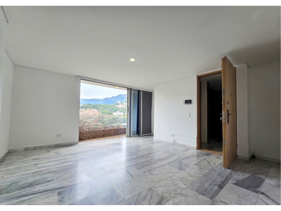 Apartamento de Lujo en Venta en Laureles Conquistadores — foto 3