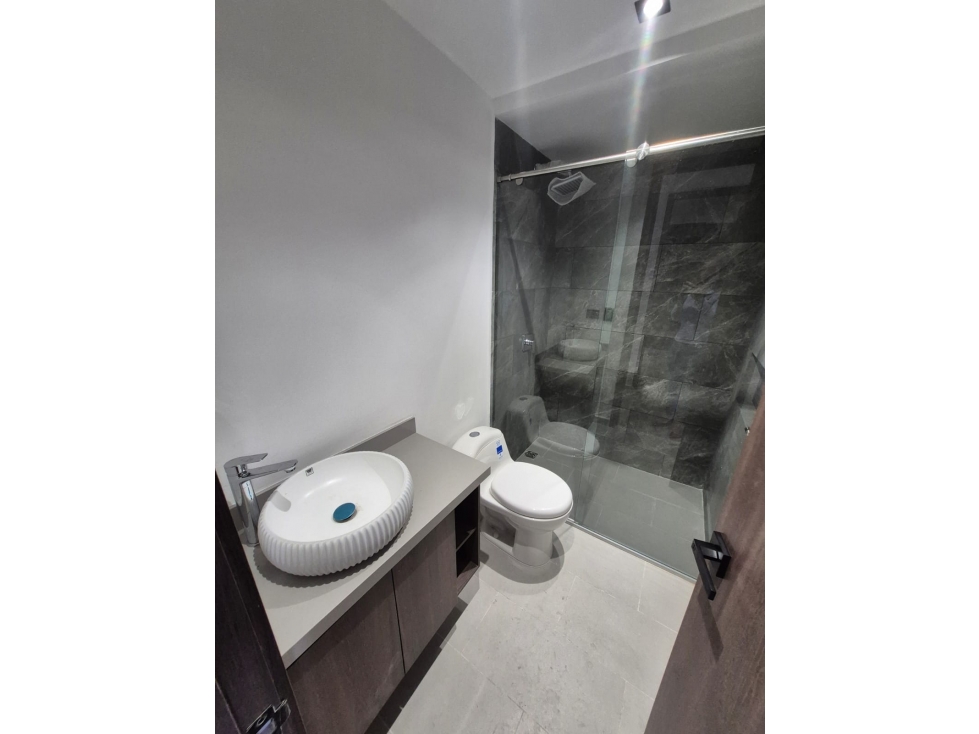 Se Vende apartamento en Unicentro, PARA ESTRENAR — foto 3