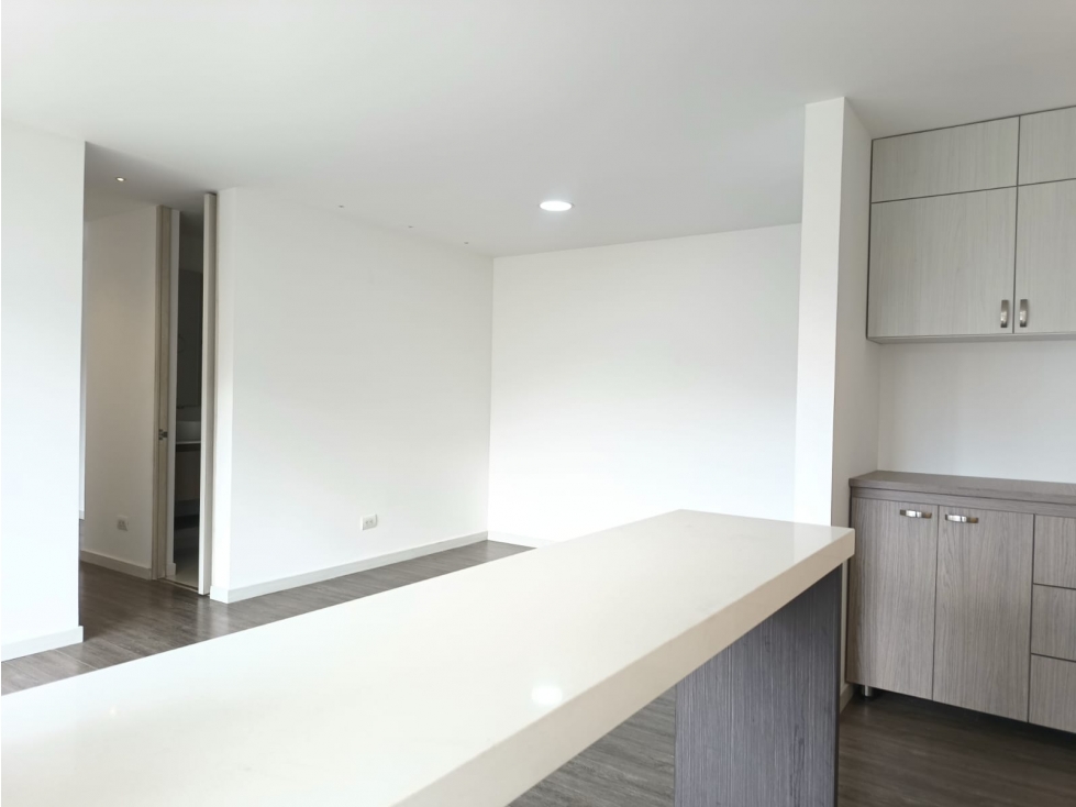Venta de apartamento en Suramerica 86 mts, Itagui — foto 3