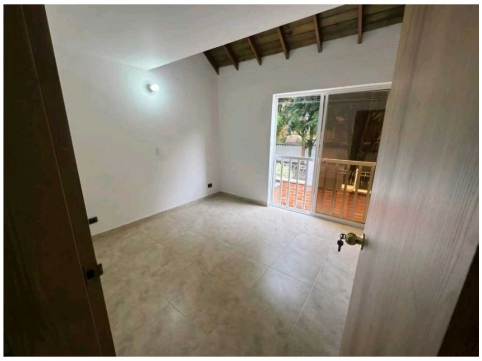 Venta de Casa en Belén La Mota Cerca a Arkadia — foto 4