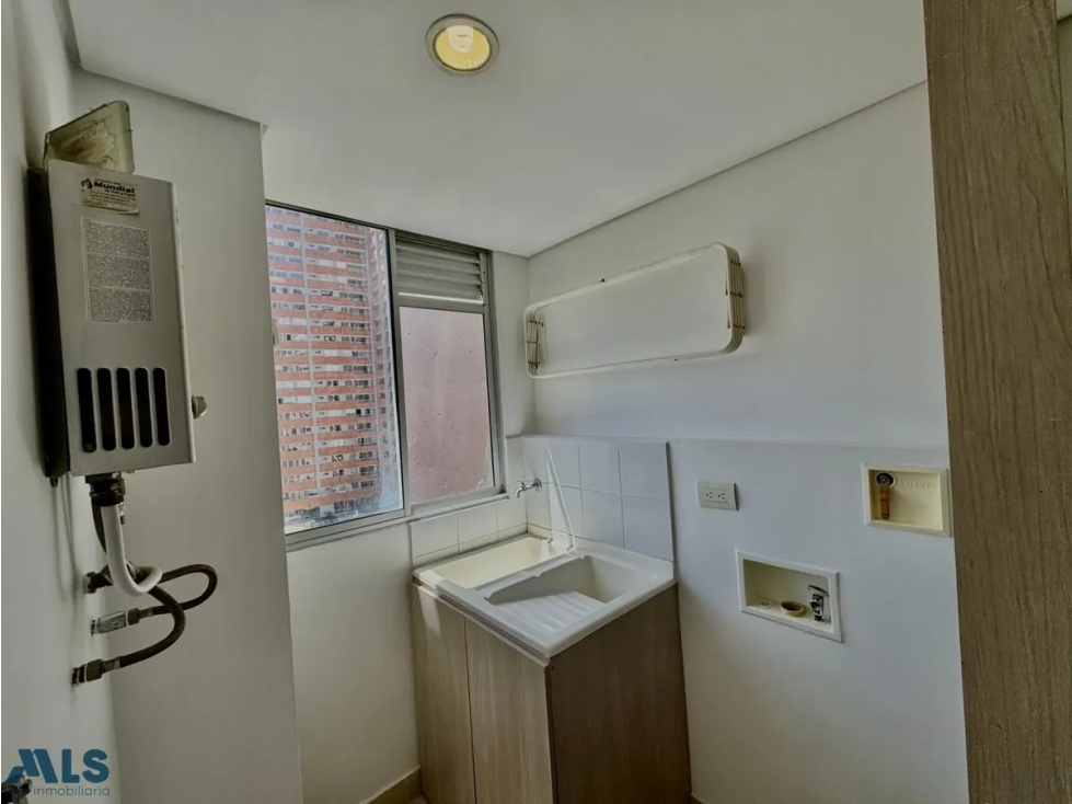 Venta de Apartamento en Sabaneta, La doctora — foto 3